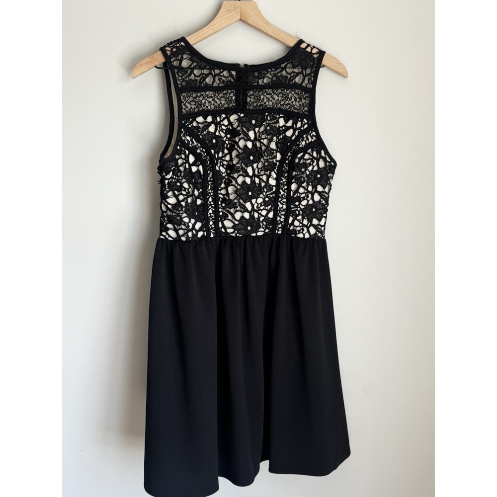 Xhilaration Women's Black Floral Lace Sleeveless Fit & Flare Mini Dress Size M